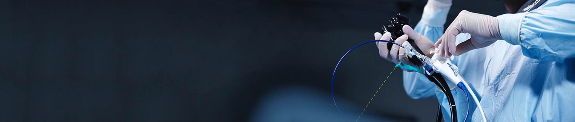 SpyGlass™ DS II Direct Visualization System in physician's hands.