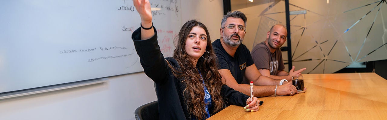boston scientific employees in meeting room