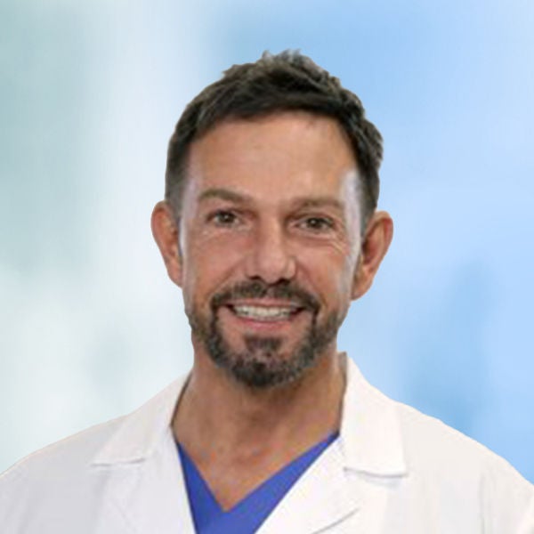 Portrait of Professor Guido A. Matschuck, specialist in cardiology and intensive care medicine