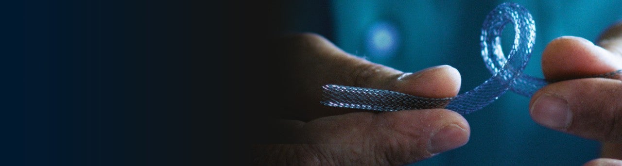 Healthcare worker holding Eluvia Drug-Eluting Stent