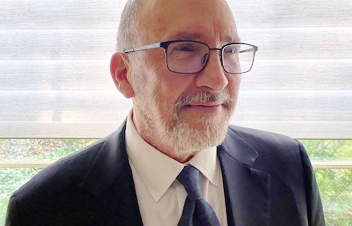 Dr. Beahrs headshot.