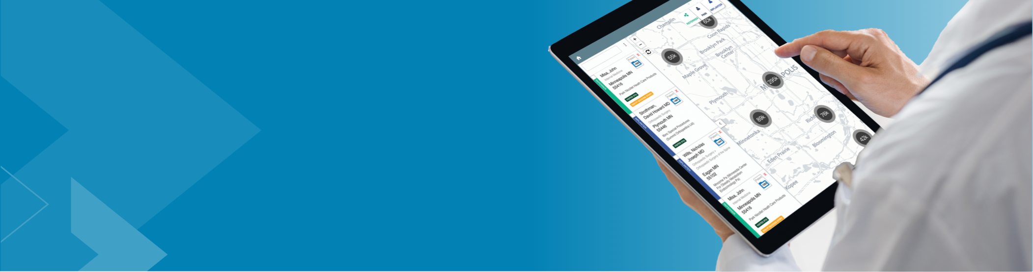 Hands of physician, using Cognita Practice Optimization solution on tablet.