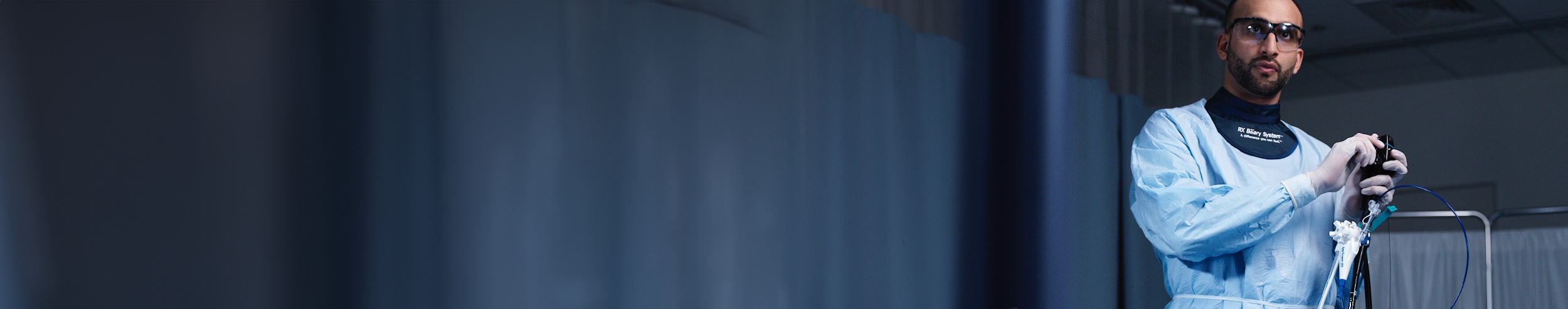 SpyGlass™ DS II Direct Visualization System in physician's hands.