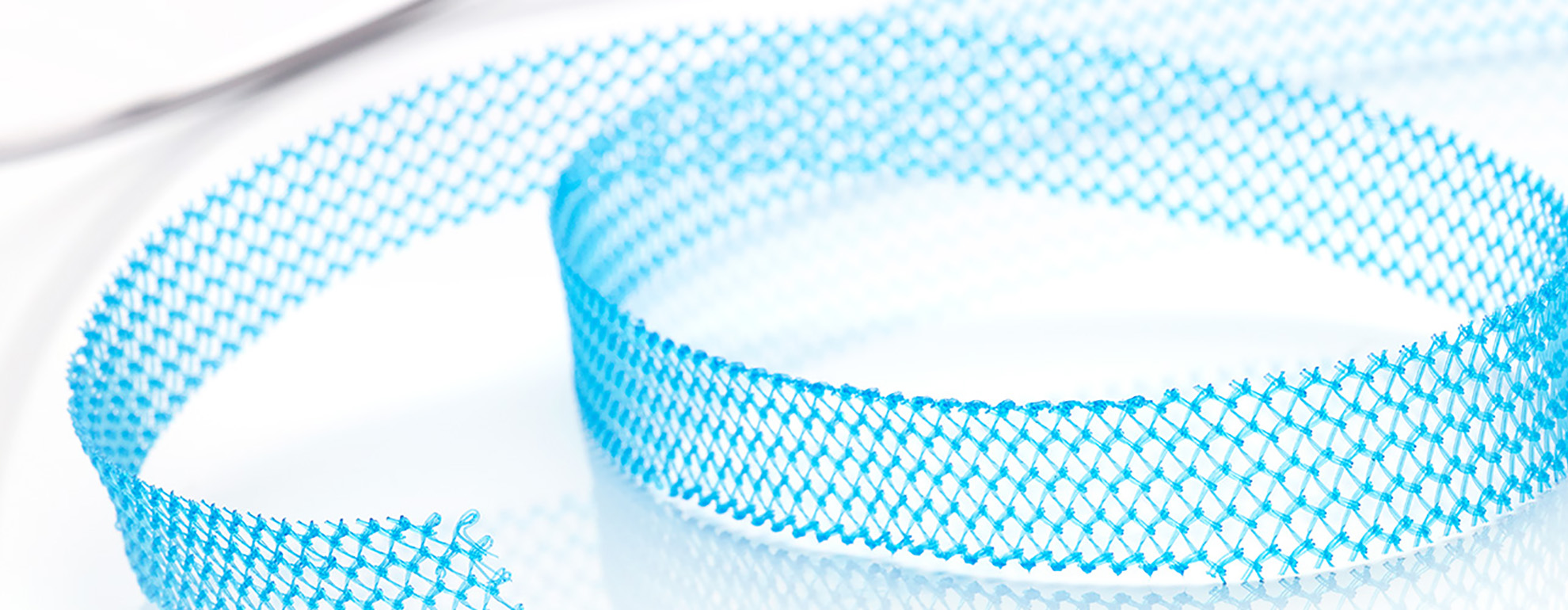 Introducing "Blue". Mid-urethral Sling Portfolio with Advantage™ Blue Mesh. Improved visibility. Clinically proven.