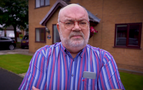 Animation of Boston Scientific WATCHMAN FLX being placed within heart valve.