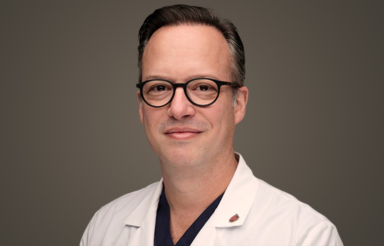 Headshot of Ricardo R. Gonzalez, M.D.